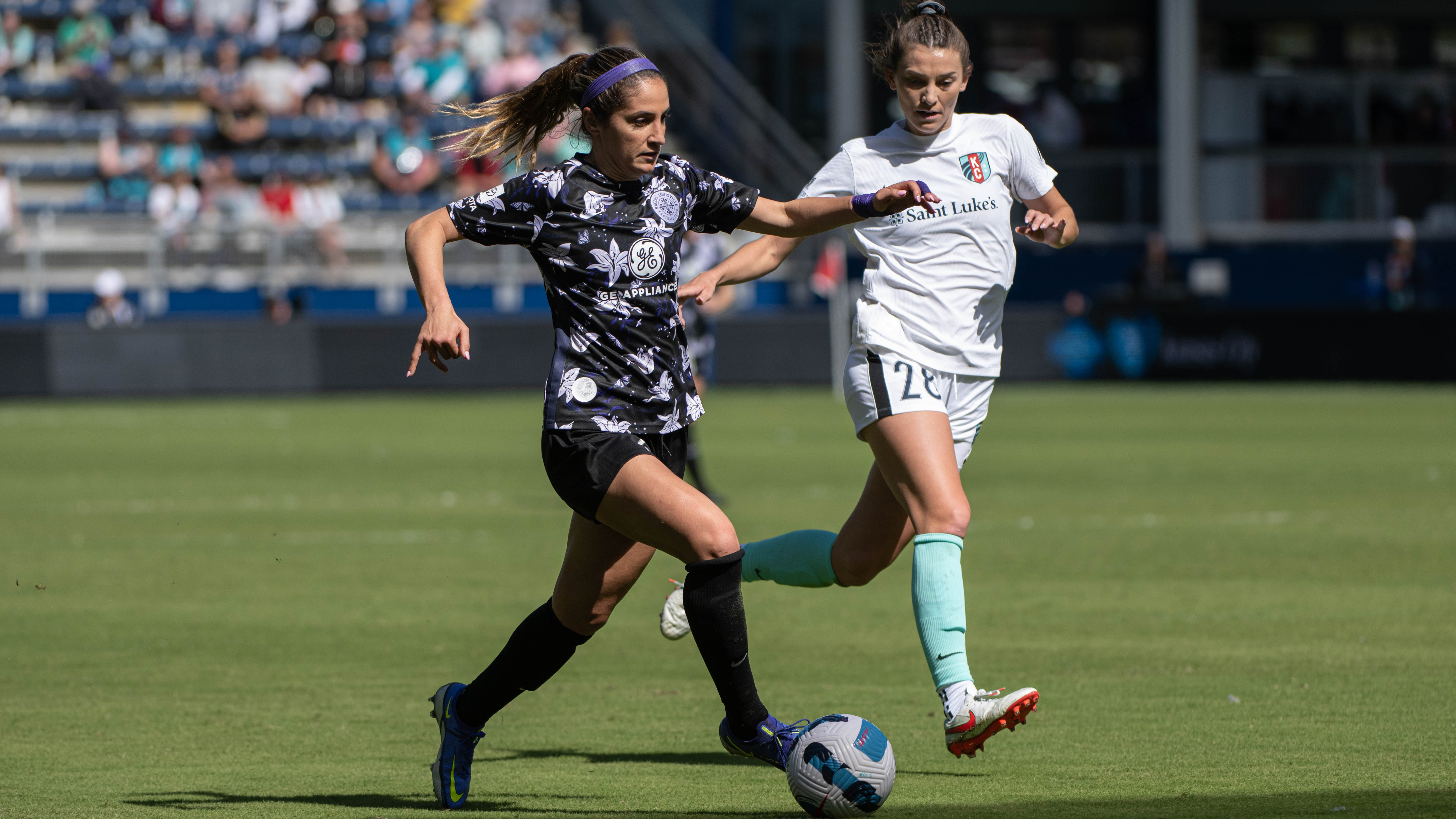 Racing Louisville's Howell scores first international goal for USWNT